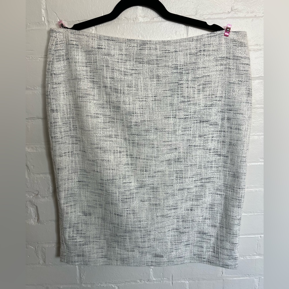 Ann Taylor Tweed Pencil Skirt - 14